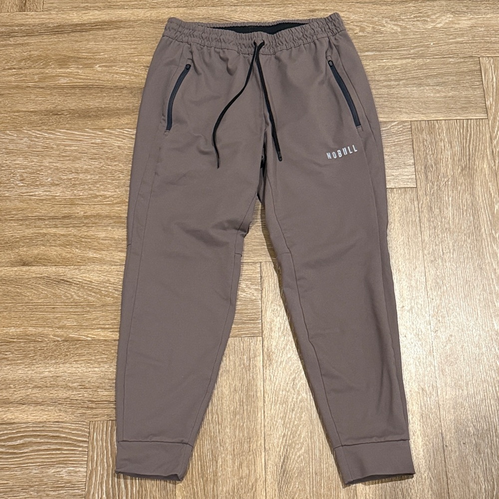 NOBULL Jogger - Picture 2 of 4